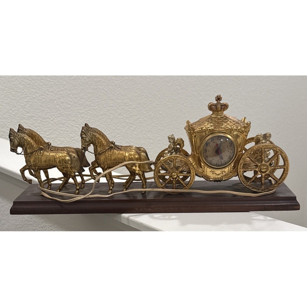 VINTAGE ELECTRIC UNITED CLOCK CORP FOUR HORSES CARRIAGE WORKS - Picture 3 of 13